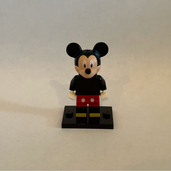 LEGO Mickey Mouse Minifigure (Series 1) - Picture 1 of 1